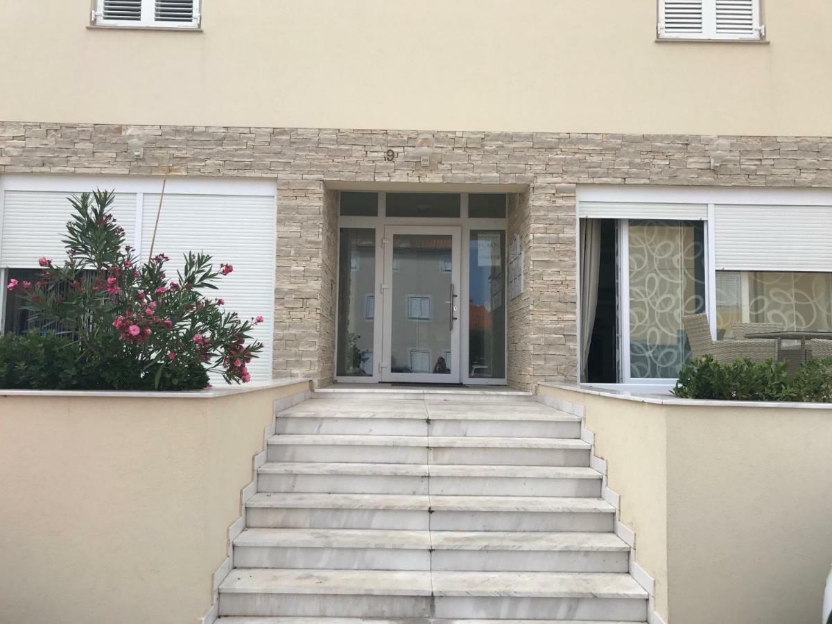 Malinska Exterior foto